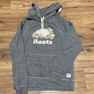 Girls roots hoodie